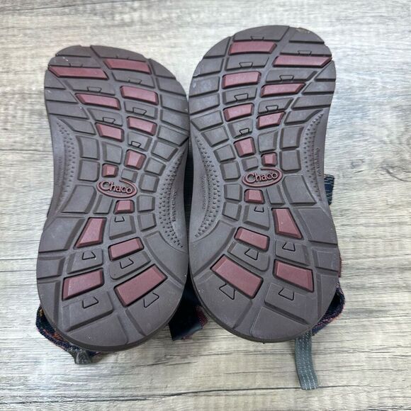 Chaco~Kids Z/1 EcoTread Footwear~Burgundy Multicolor Sandals~Size 1 - Picture 6 of 7